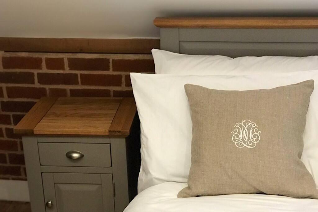 NewentBeautiful Rural Apt, Walking Distance To Three Choirs Vineyard/Brassiere Gloucestershire公寓 外观 照片