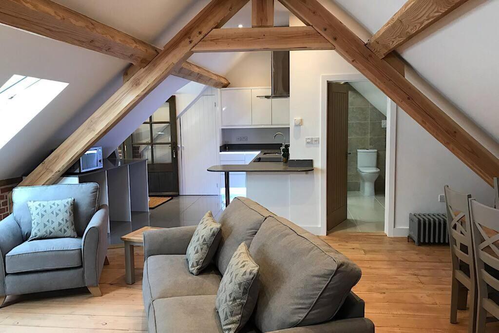 NewentBeautiful Rural Apt, Walking Distance To Three Choirs Vineyard/Brassiere Gloucestershire公寓 外观 照片
